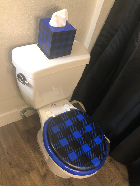Buffalo Plaid Hand Painted Toilet Seat Set